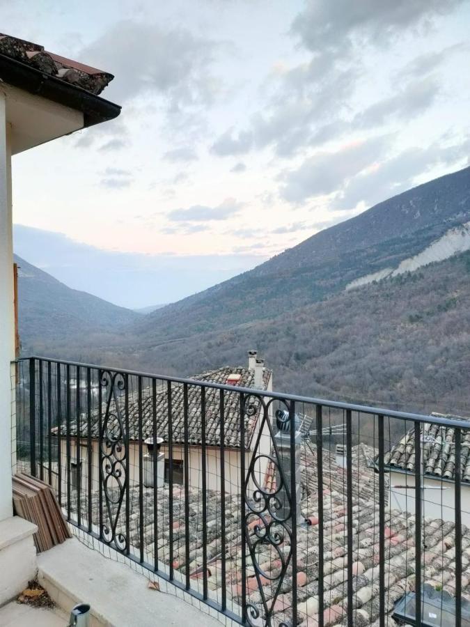 Casa Anversa Anversa Degli Abruzzi Eksteriør bilde